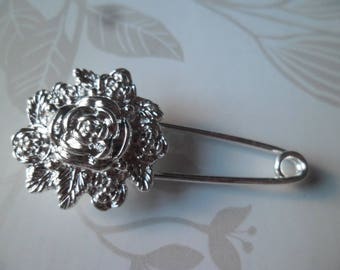 x 1 flower pin brooch Silver 5.7 x 2.4 cm