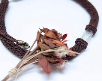 Quartz macrame necklace