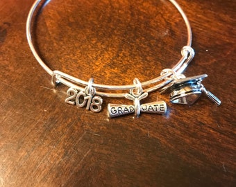 2018 Graduation Charm Bracelet