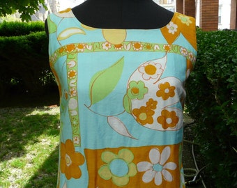 Take 15% off // RARE Vintage 1960s cotton tiki barbeque hawaiian party maxi dress