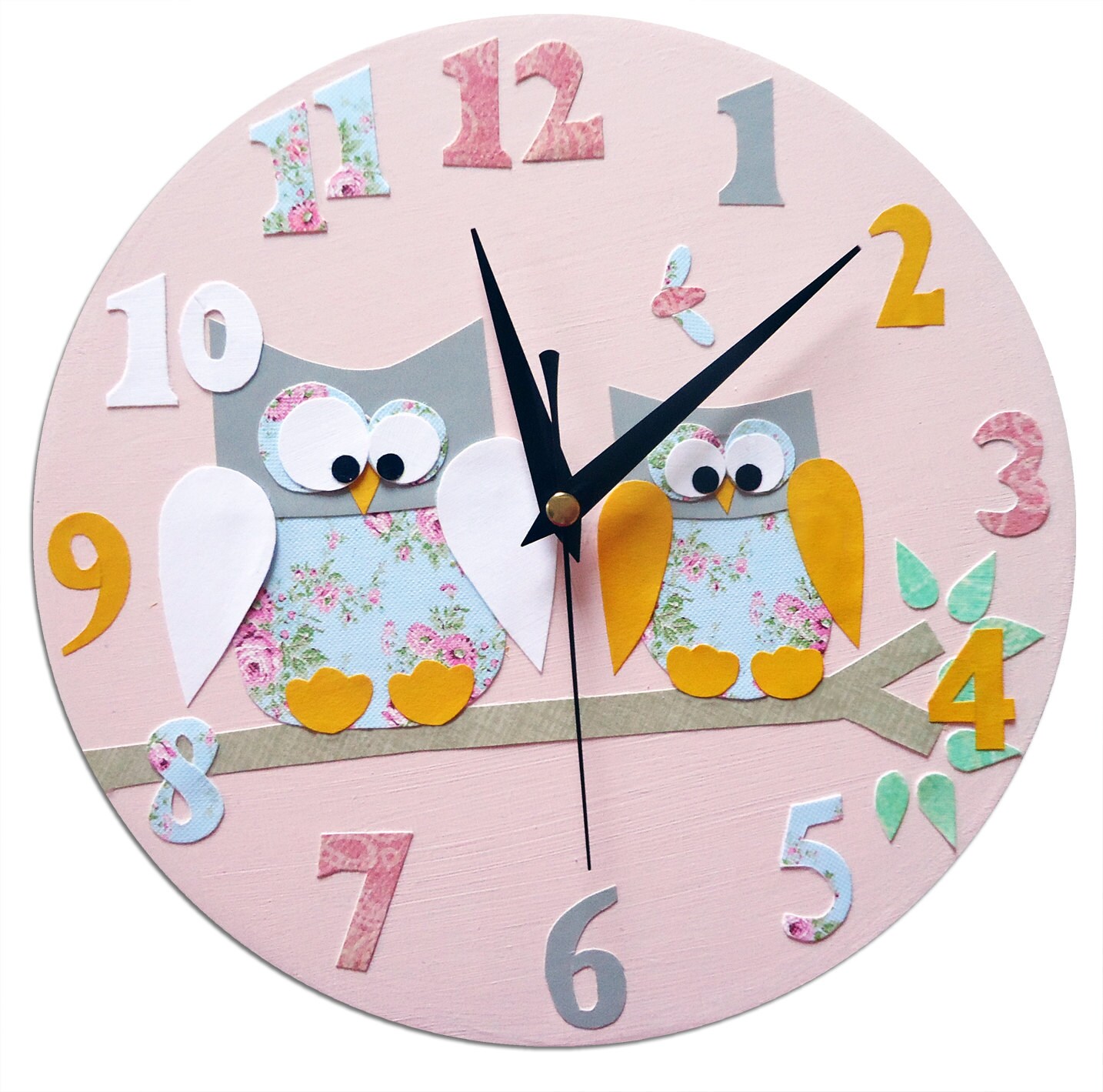 Owl Clock Personalized / Children's wall Clock / Nursery