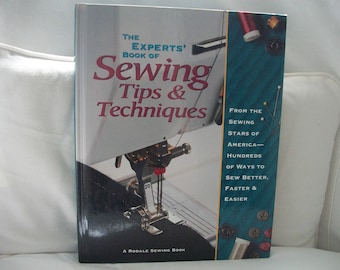 Vintage The Experts Book Of Sewing & Techniques