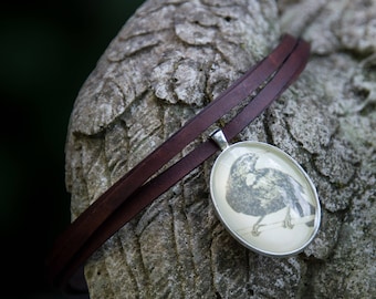 Leather Crow Cabochon Choker