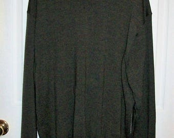 Vintage Men's Gray Wool Pullover Sweater by Jos A Banks Large Only 8 USD