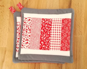 Pair of pot holders, potholder, potholders, kitchen accessories, pot holder