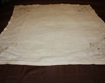 Square Natural Linen Tablelcoth