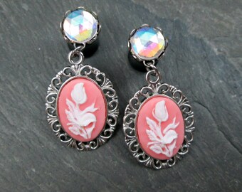 Victorian Dangle Plugs - 10g - 8g - 6g - 4g - 2g - 0g - White Flower Gauges - Wedding Plugs - Bridal Gauges - Plug Earrings