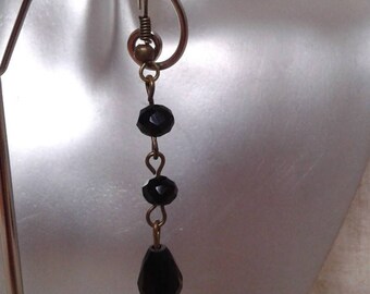 Earrings "black faceted beads"