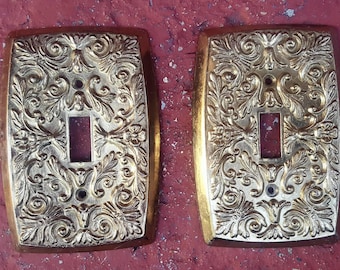 Vintage Holton Light Switch Plate #3050
