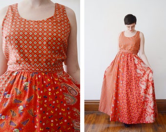 1970s Red Paisley Maxi Dress - M/L