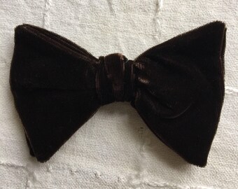Velvet Clip Bow Tie, vintage