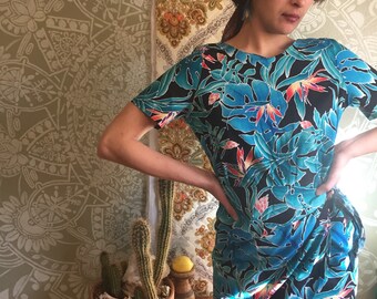 Vintage 100% Cotton Hawaiian Dress with Wrap Front