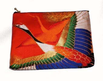 Crane pouch made of a Kimono obi