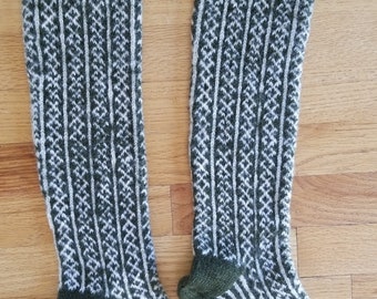 Vintage Hand Knitted Knitting Wool Fair Isle Nordic Norwegian Socks Hose Lederhosen Black Red Apres Ski Lounge Slippers Cabin Wear Roots