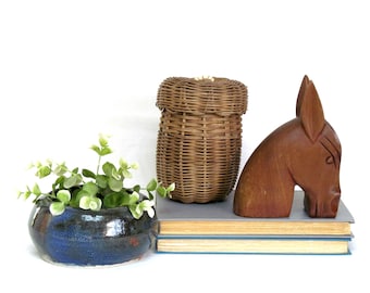 vintage carved wood horse head shelfie bookend accessory figural