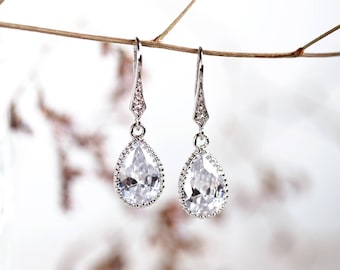 Bridal crystal drop earrings Wedding jewellery Silver crystal earrings Wedding earrings Bridal earrings crystal Teardrop earrings 641