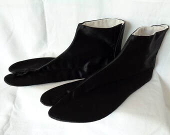 VJ1360 : Tabi black socks,Japanese High quality Tabi kimono black socks ,size 26 (US 10.5),made inJapan