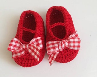 Crochet baby booties, baby shoes, Crochet Mary Janes shoes, baby girl ballerinas, newborn baby shoes, shower gift