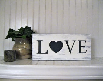Wood Love sign, Rustic decor, Handpainted, 5.5" x 12"