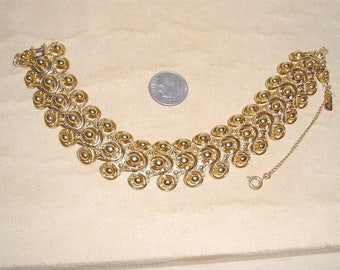 Vintage Signed Monet Gold Tone Renaissance Style Bracelet 1970's Jewelry 2199