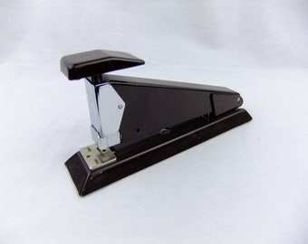Vintage Isaberg Apsco 2002 Desk Stapler Made in Sweden (FREE SHIPPING)