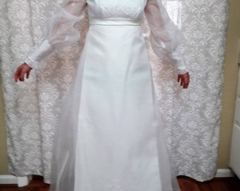 Vintage 1960s Wedding Dress, Vintage Wedding Gown, Vintage 60's Dress