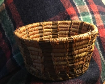 Long Leaf Pine Needle Basket