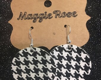 Black and white houndstooth vinyl earrings