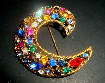 Vintage Weiss Rhinestone Brooch, Vintage Weiss Brooch, Weiss Vintage Jewelry, Rhinestone Crescent Brooch, Vintage Gold Rhinestone Brooch