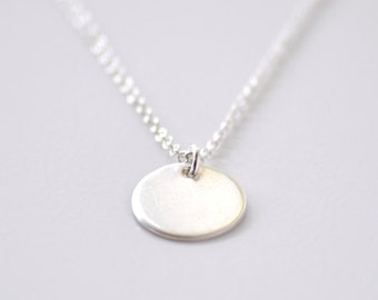 Round circle charm sterling silver necklace - small coin disc pendant - simple delicate jewelry - everyday layering necklace - Cirque SS