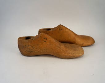 Shoe Lasts Two Children's Sizes 8.5C and 9C Vintage Wooden Shoe Lasts Cobbler's Shoe Forms