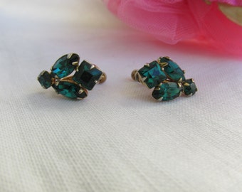 Earrings - Green Rhinestones - Screw Back - St Patrick's Day - Vintage