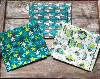 Set of 3 reusable sandwich and snack bags.