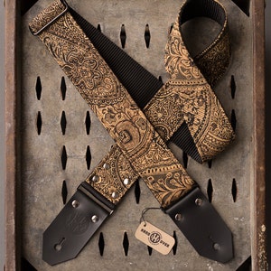 Canyon Deuce Series 2" black and tan paisley guitar strap