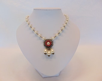 Renaissance Necklace "Lady Isabell"