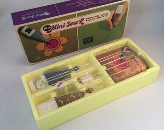 Vintage Mini Sew'R Sewing and Marking Kit by Salem, As Seen on TV, Complete Set in Original Box Looks Unused, Retro /Sewing, Made in USA