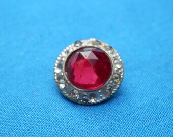 Rhinestone Studded Vintage Button RED