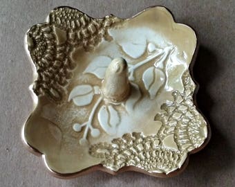 Ceramic Ring Holder Mustard Yellow edged in gold lace with vine