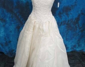Vintage Lazaro Wedding Gown
