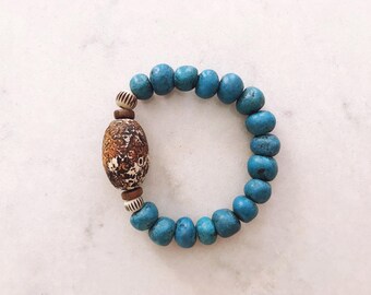 Vintage weathered blue beaded bracelet