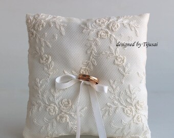 Out of stock -Vintage style lace wedding ring bearer pillows-ring bearer, ring cushion, ready to ship