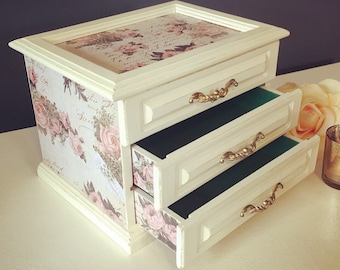 Vintage antique white and rose jewelry box -upcycled