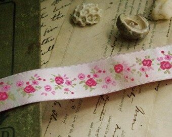 Two yards of white bottom with red rose wide lace