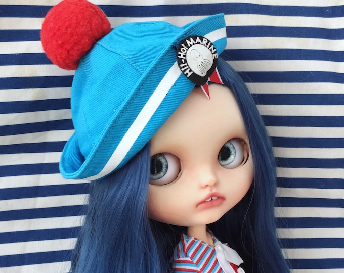 Custom Blythe doll OOAK. FREE SHIPPING. Azone flection body with a hinge joint in her neck.