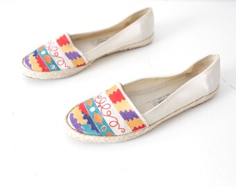 WOMEN'S size 9 WOVEN flats wild CALIFORNIA slip on beach fresh prince versace style shoes
