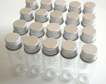 1 glass vial has screw 26X16MM.
