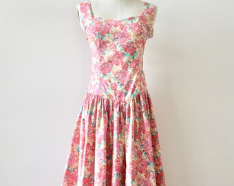 80s pink floral dress. Pink cotton floral day dress. Vintage Pink dress. Pretty pink dress. Pastel Pink summer dress. 80s summer dress