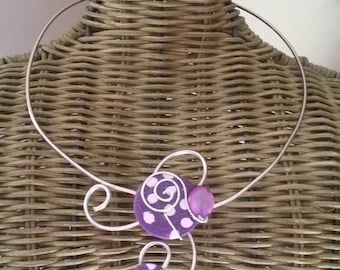 Fantasy polymer clay and aluminum wire necklace