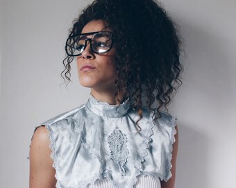 Detachable Collar, Ligt Blue Lace Collar, Victorian Collar, Blue Silk Necklace Accessory, attachable Shirt collar