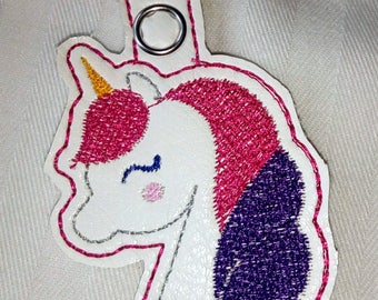 Unicorn Zipper Pull/Keychain